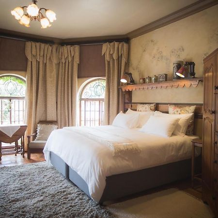 Schoon Huis Manor كمبتون بارك المظهر الخارجي الصورة