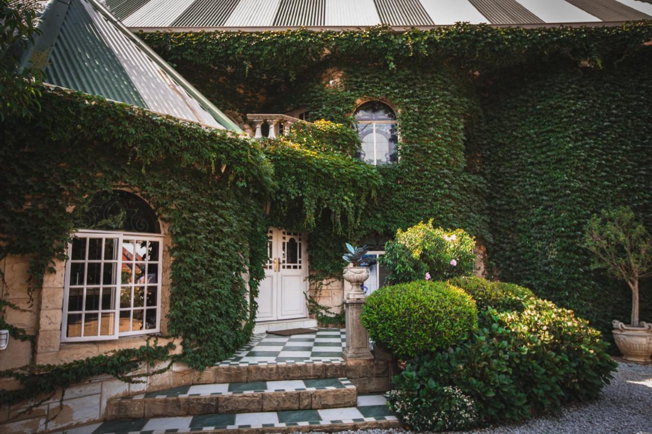 Schoon Huis Manor كمبتون بارك المظهر الخارجي الصورة